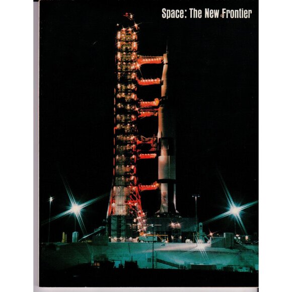 Space: The New Frontier | NASA EP-6 Revised 1966 | Saturn V Photo Cover - Picture 1 of 10